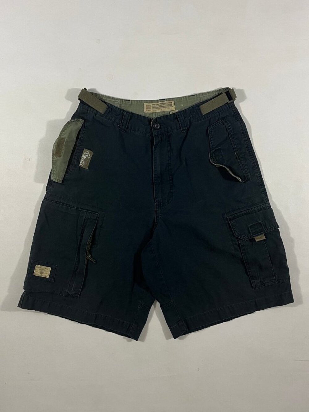 Vintage Y2K American Eagle Outfitters Black Ripstop Cargo Shorts 32